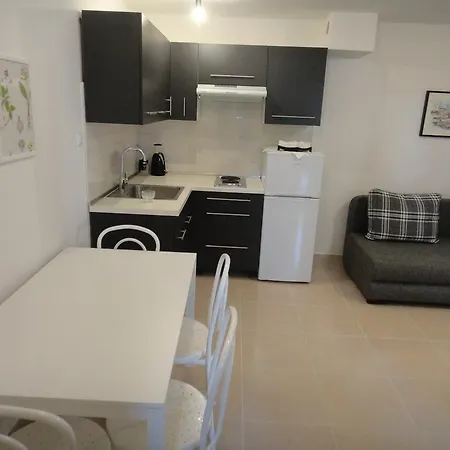Schreng Apartments Malinska Zewnętrze zdjęcie